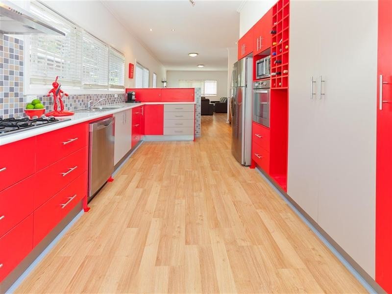 35 Albert Street, Holland Park West QLD 4121