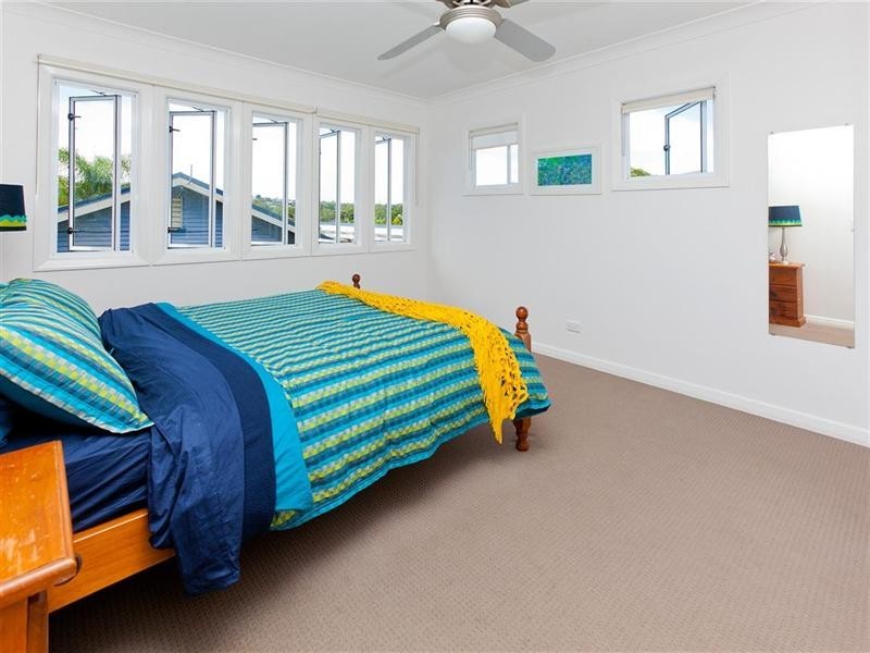 35 Albert Street, Holland Park West QLD 4121
