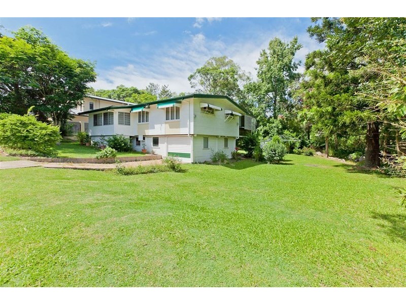 12 Octantis Street, Coorparoo QLD 4151