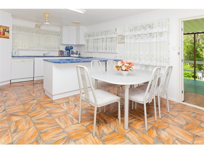 12 Octantis Street, Coorparoo QLD 4151