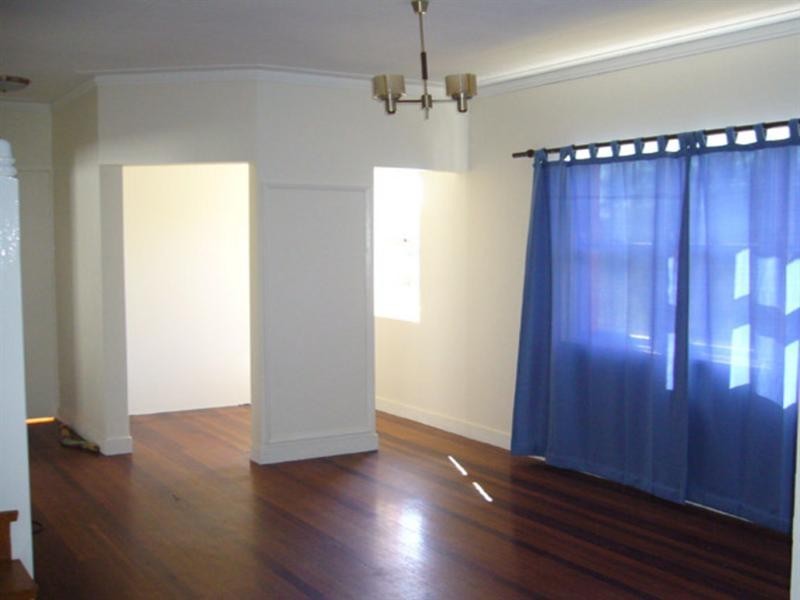 1 Weal Street, Tarragindi QLD 4121