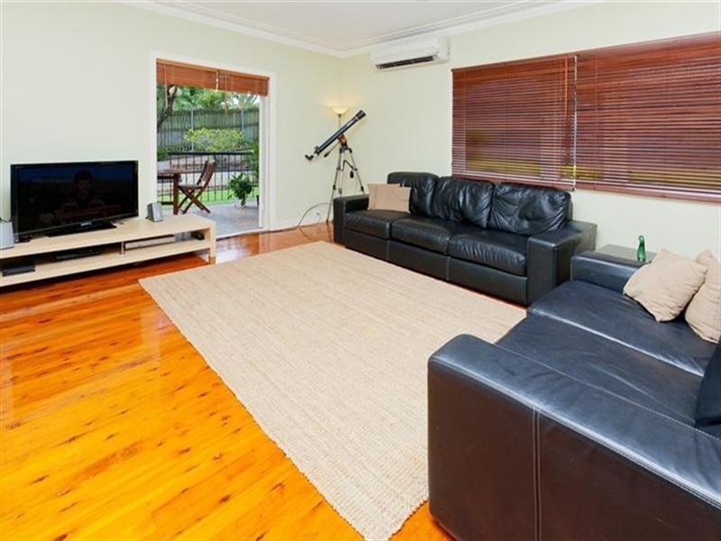 41 Eric Road, Holland Park QLD 4121