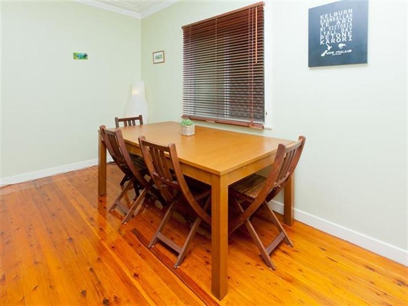 41 Eric Road, Holland Park QLD 4121