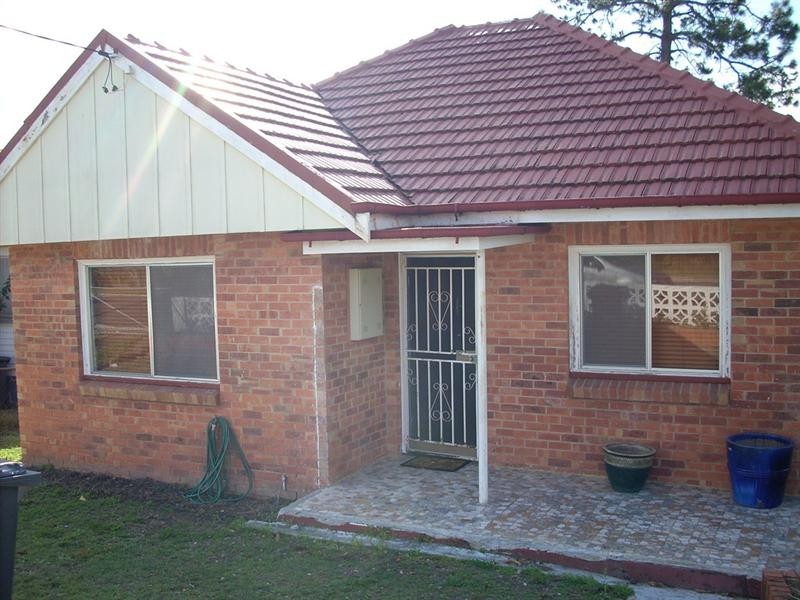 184 Beddoes Street, Holland Park QLD 4121