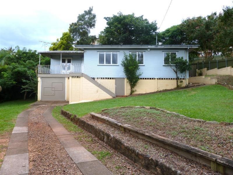 72 Dunrod Street, Holland Park West QLD 4121