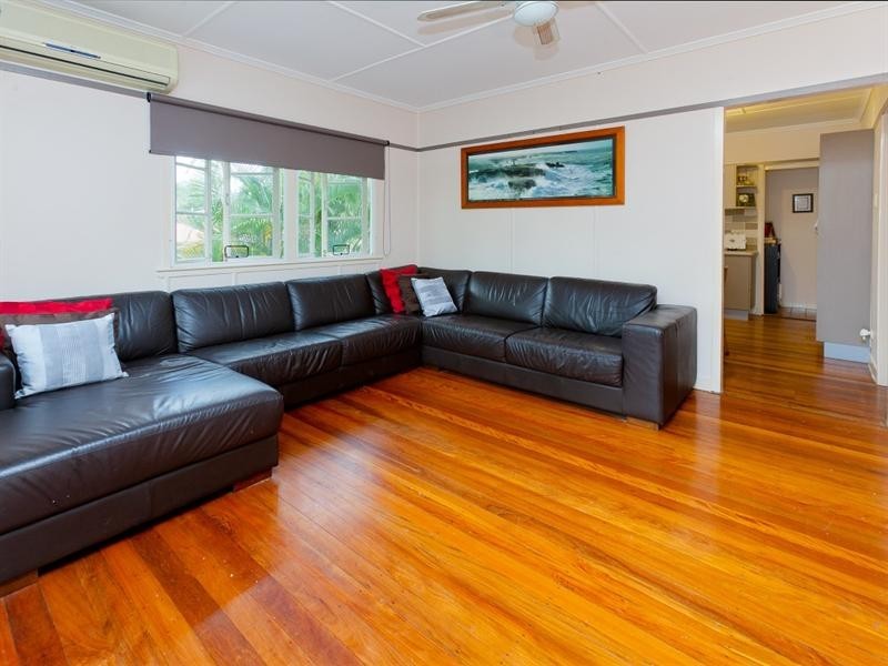 42 Floral Street, Mount Gravatt East QLD 4122