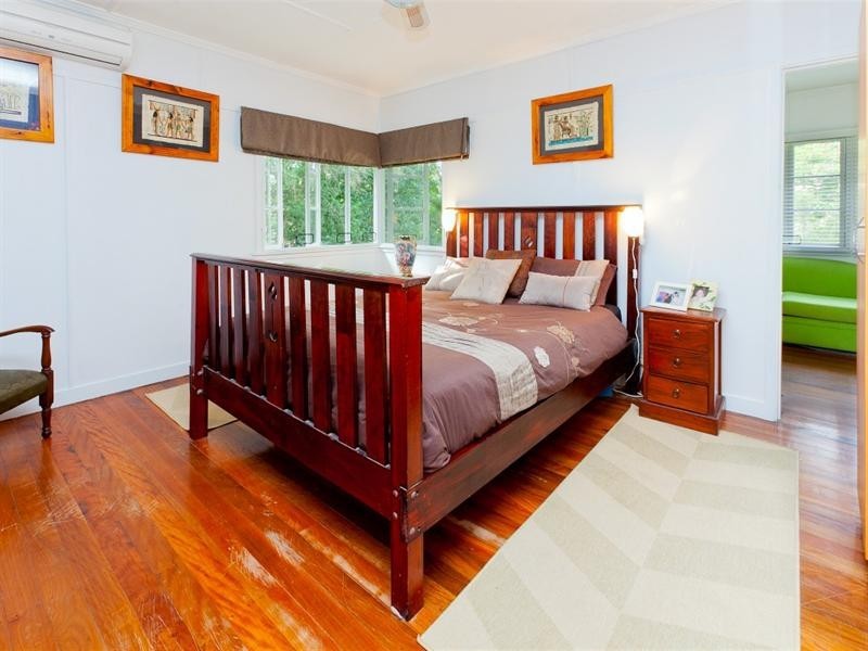 42 Floral Street, Mount Gravatt East QLD 4122