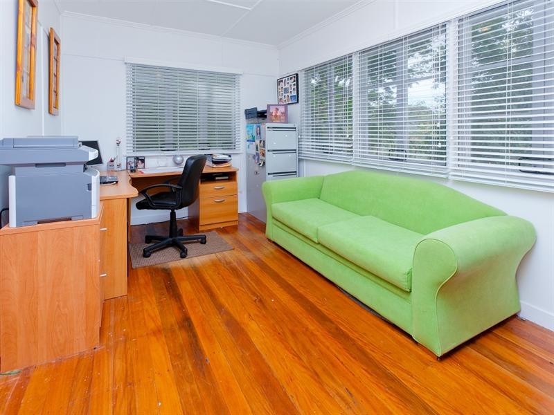 42 Floral Street, Mount Gravatt East QLD 4122