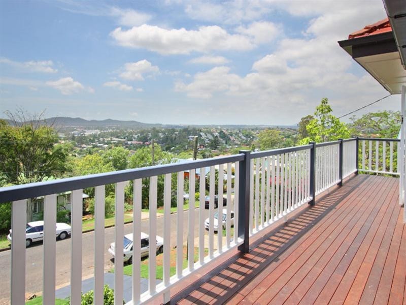 92 Hoff Street, Mount Gravatt East QLD 4122