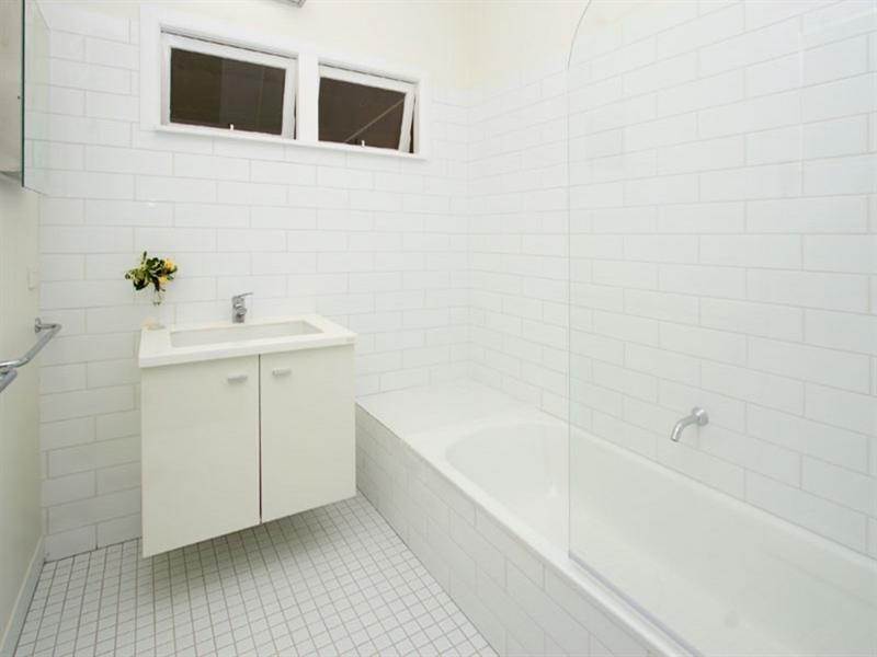 92 Hoff Street, Mount Gravatt East QLD 4122