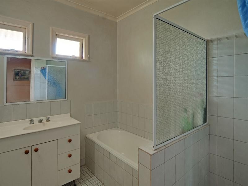 72 Pozieres Road, Tarragindi QLD 4121