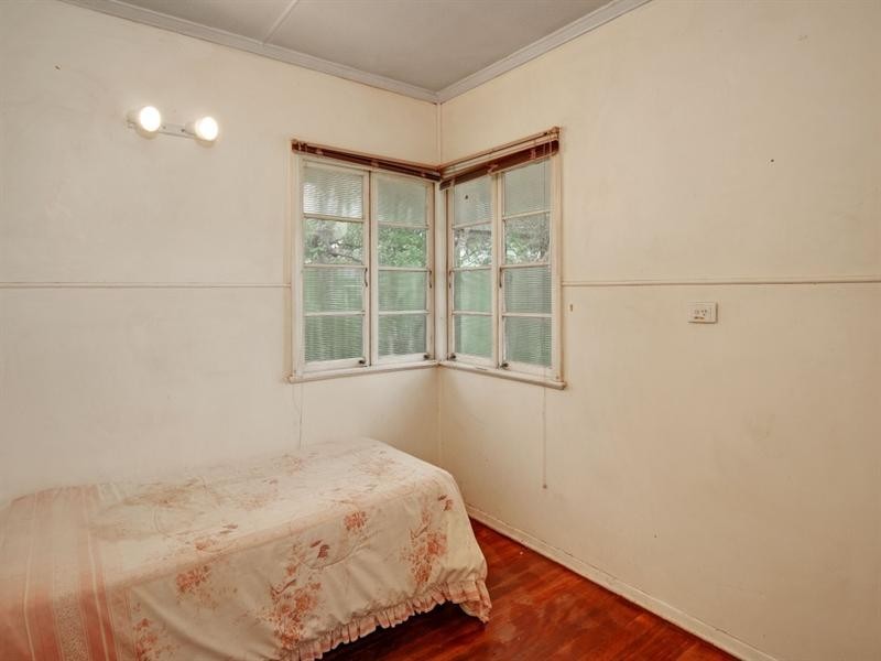 72 Pozieres Road, Tarragindi QLD 4121