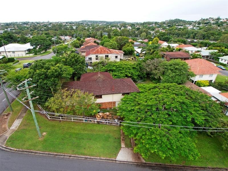 72 Pozieres Road, Tarragindi QLD 4121