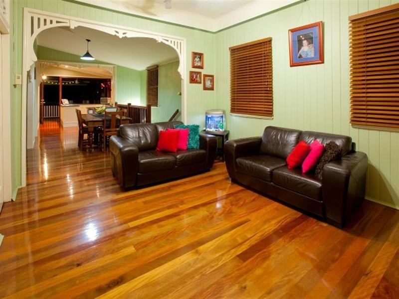 7 Cedar Street, Greenslopes QLD 4120