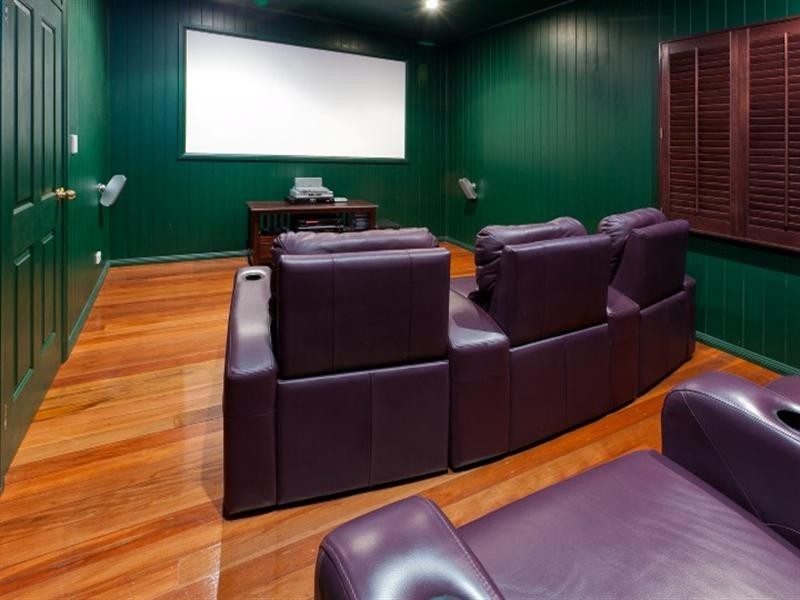 7 Cedar Street, Greenslopes QLD 4120