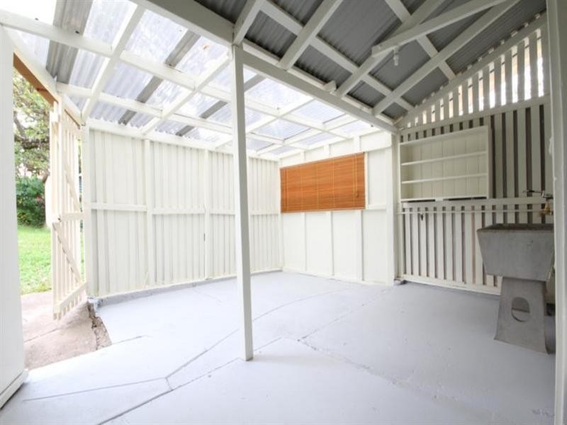 26 Dobbie Street, Holland Park QLD 4121