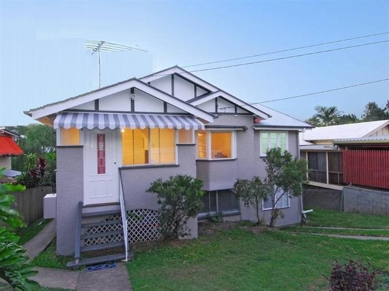 78 Raff Avenue, Holland Park QLD 4121