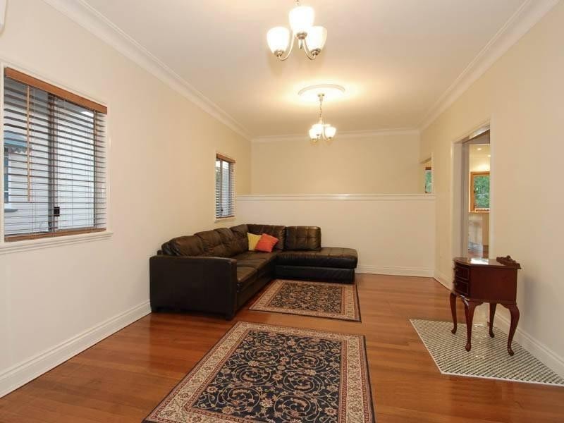 78 Raff Avenue, Holland Park QLD 4121