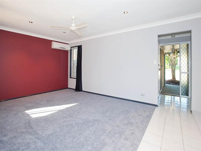 52 Timaru Crescent, Eight Mile Plains QLD 4113