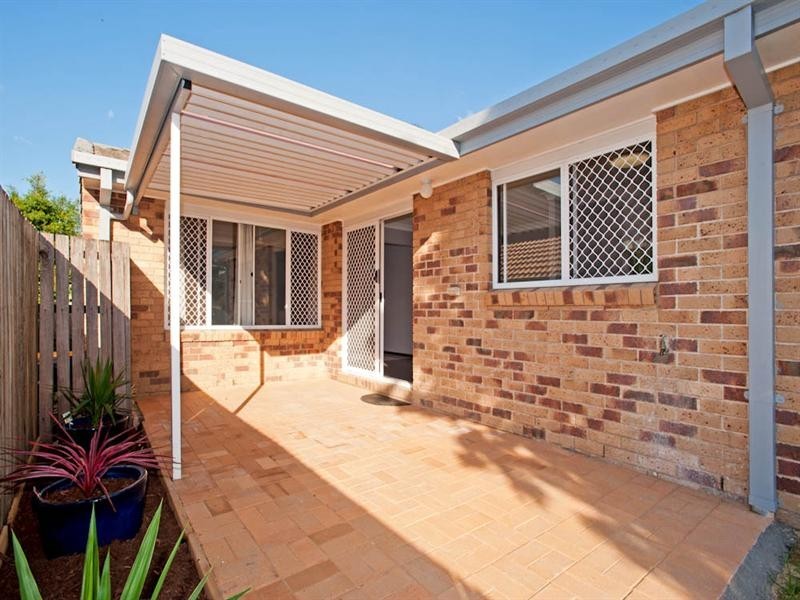 52 Timaru Crescent, Eight Mile Plains QLD 4113