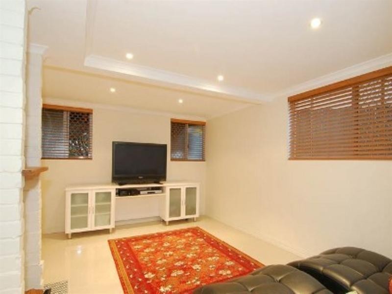 78 Raff Avenue, Holland Park QLD 4121