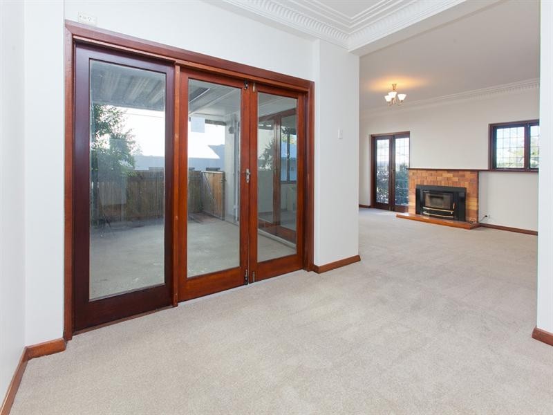 16 Arkwright Street, Tarragindi QLD 4121