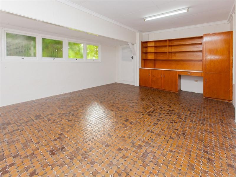 16 Arkwright Street, Tarragindi QLD 4121