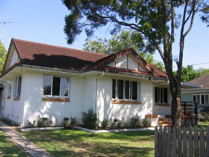 5 Turquoise Street, Holland Park QLD 4121