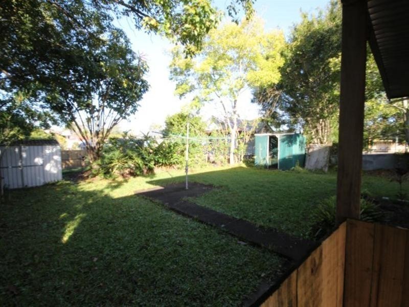 5 Turquoise Street, Holland Park QLD 4121