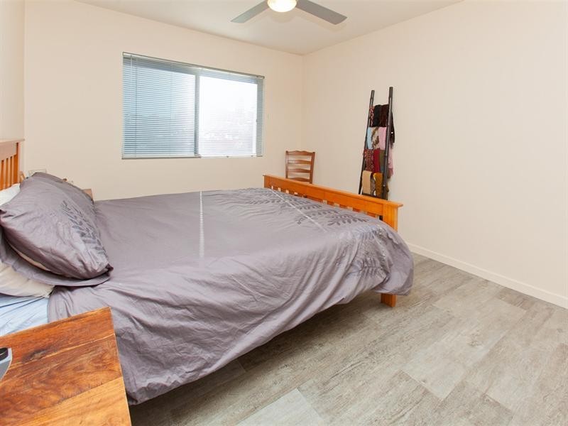 1/21 Embie Street, Holland Park West QLD 4121