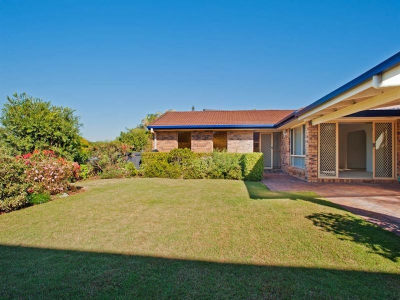 16 Boorala Crescent, Eight Mile Plains QLD 4113