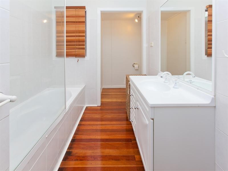 36 Balis Street, Holland Park West QLD 4121