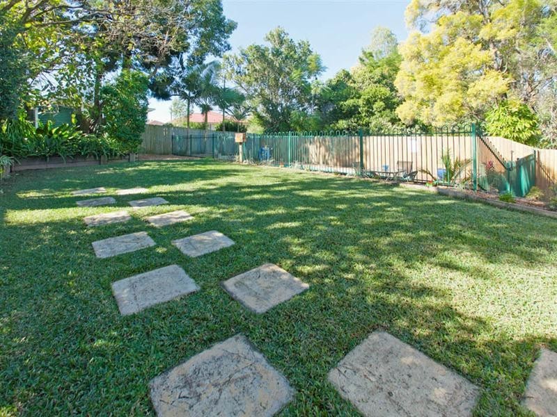 36 Balis Street, Holland Park West QLD 4121