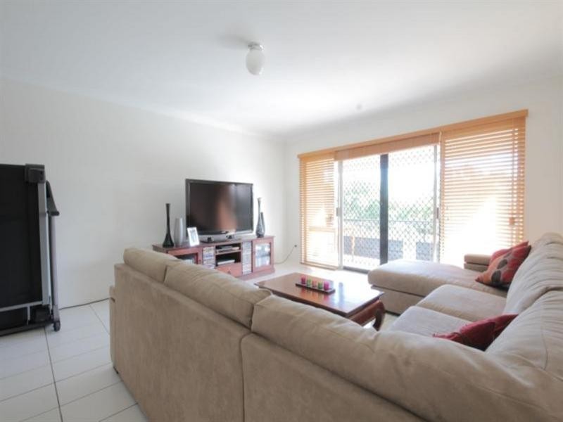 2/117 Chatsworth Road, Coorparoo QLD 4151
