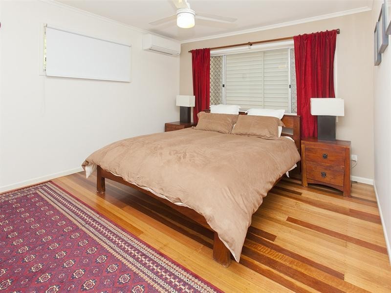 19 Greycliffe Street, Mount Gravatt East QLD 4122