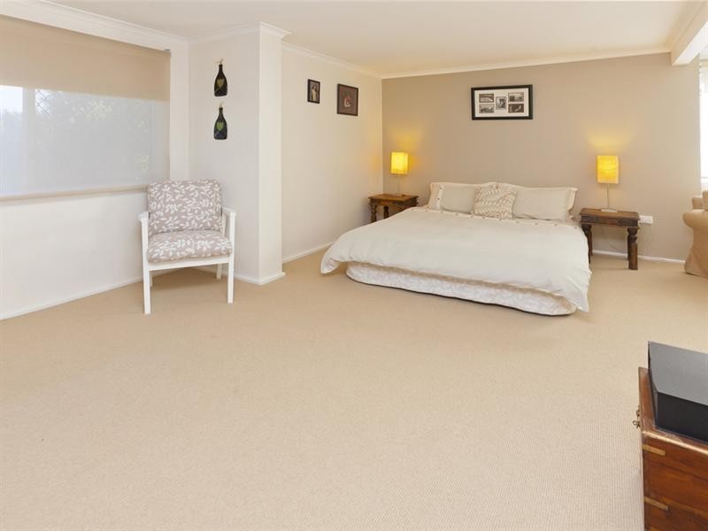 19 Greycliffe Street, Mount Gravatt East QLD 4122