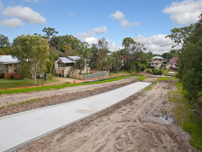 33-35 Palm Avenue, Holland Park West QLD 4121