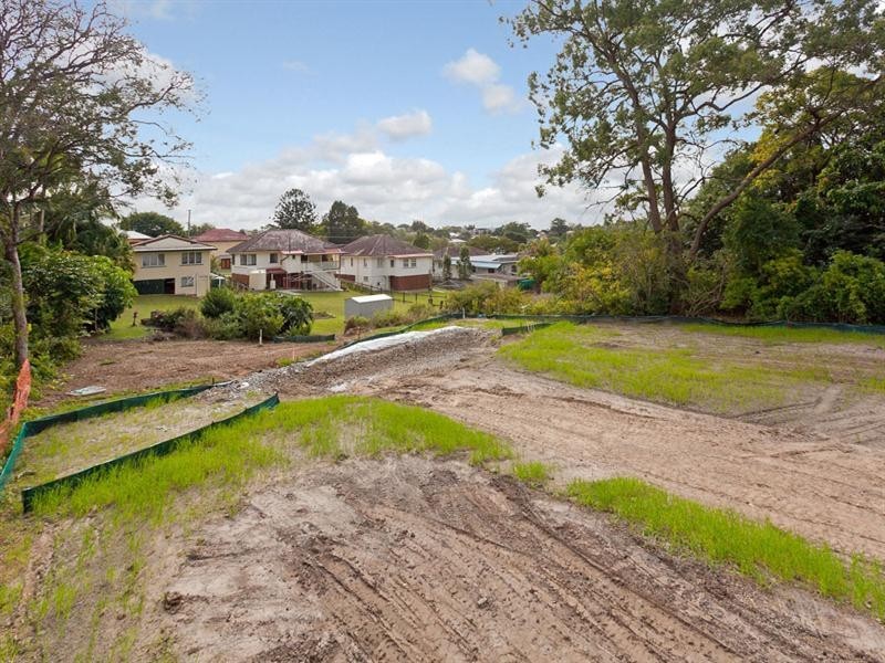 33-35 Palm Avenue, Holland Park West QLD 4121