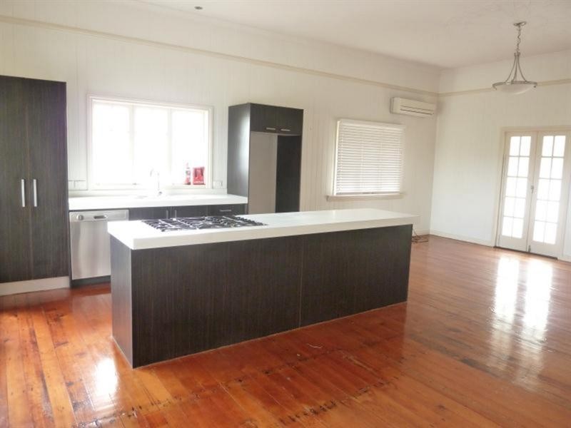 39 Beryl Crescent, Holland Park QLD 4121