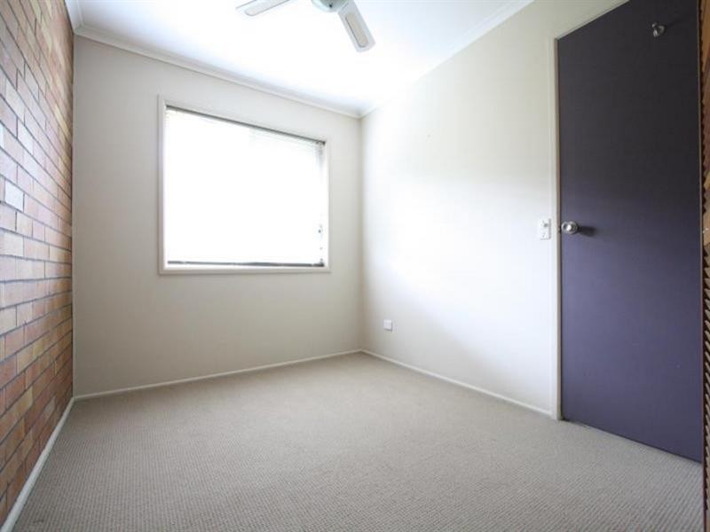 1/5 Woodford Street, Holland Park West QLD 4121