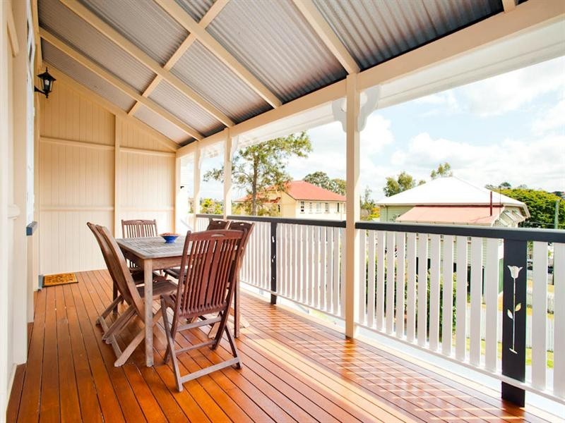 55 Raff Avenue, Holland Park QLD 4121