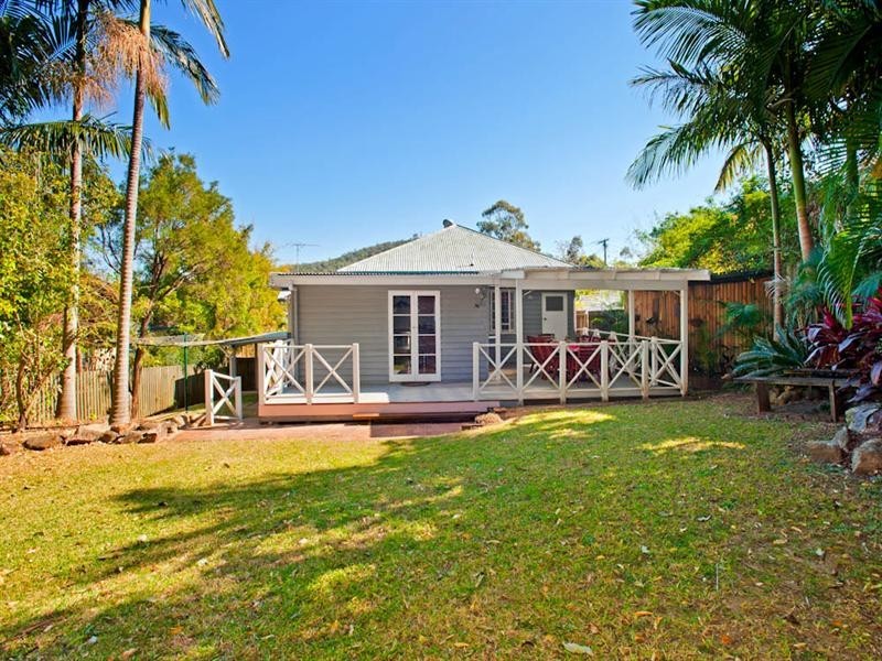 44 Raffles Street, Mount Gravatt East QLD 4122