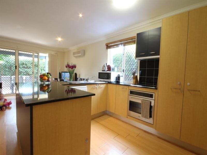 4/105 Kirkland Avenue, Coorparoo QLD 4151