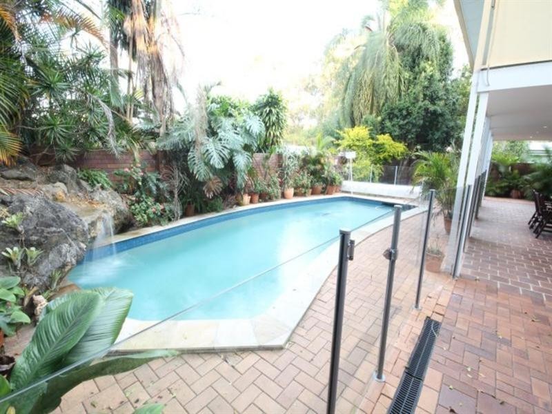 14 Barnehurst Street, Tarragindi QLD 4121