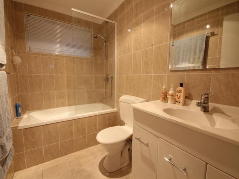 14 Barnehurst Street, Tarragindi QLD 4121