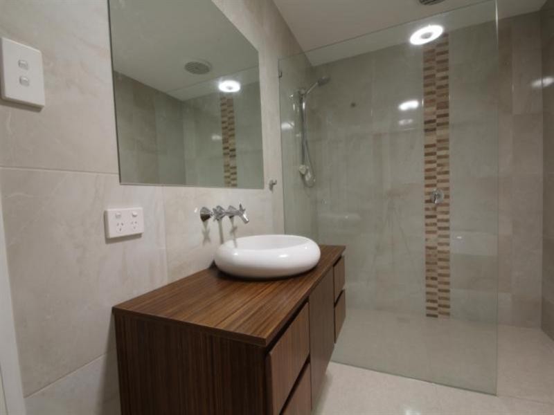 134 B Victor Street, Holland Park QLD 4121