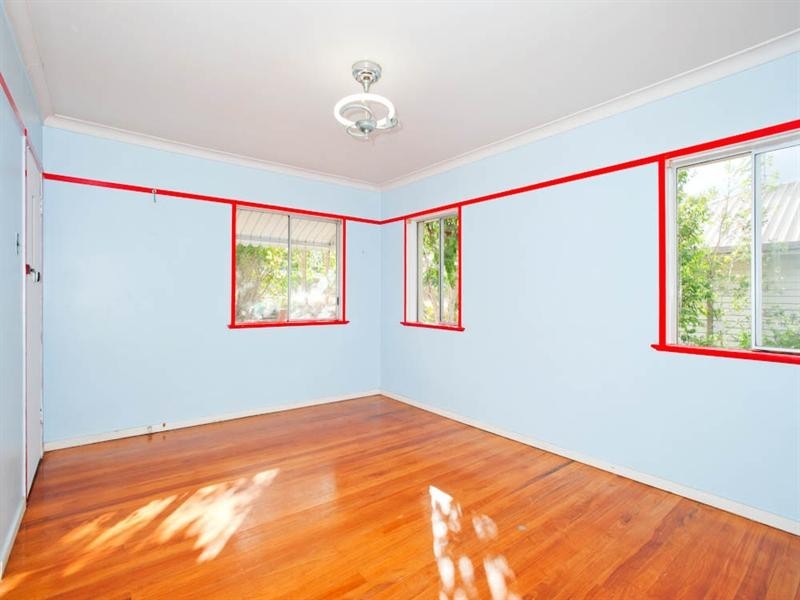 1108 Logan Road, Holland Park QLD 4121