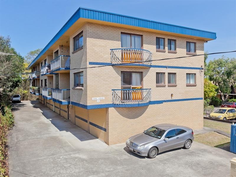2/12 Carl Street, Woolloongabba QLD 4102