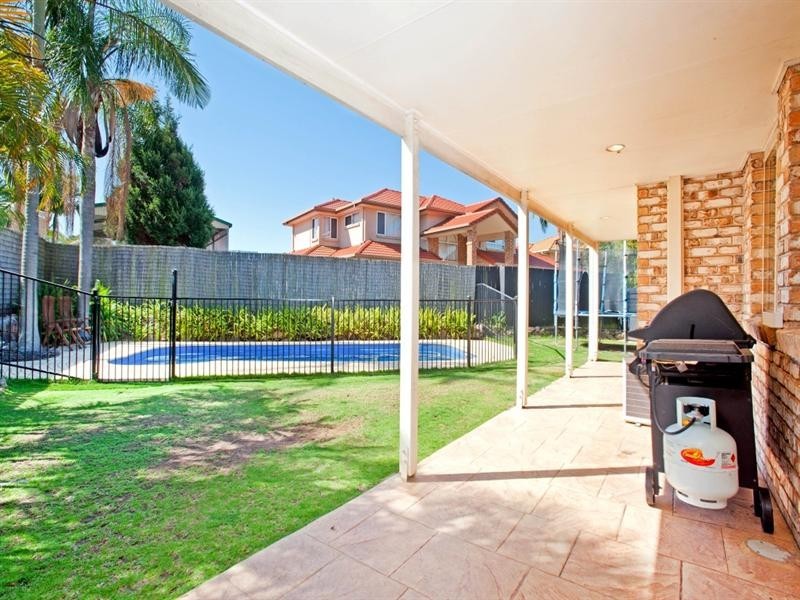 6 Femme Court, Eight Mile Plains QLD 4113