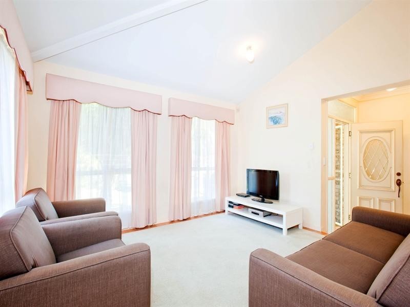 6 Femme Court, Eight Mile Plains QLD 4113